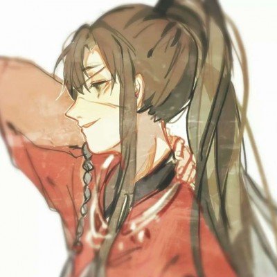 校方回应小学生被拉到操场当众检讨